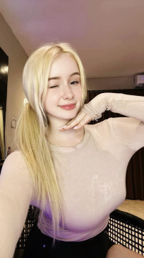Miss A, 34, United States