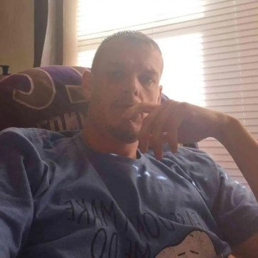 Frank, 30, United States