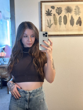 Clara Haley, 27, United States