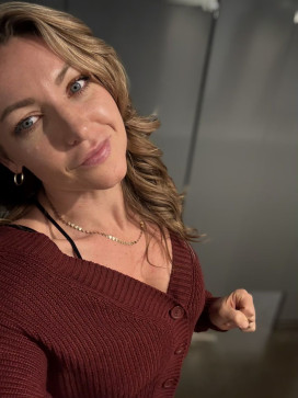Lauren Hills, 40, United States