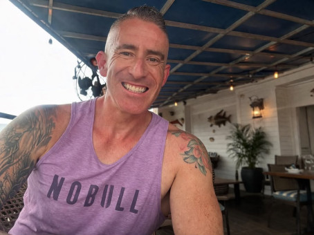Leonard, 47, United States