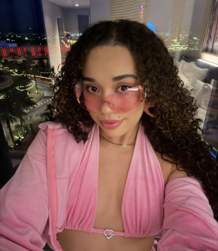 Roslyn Fisher, 26, United States