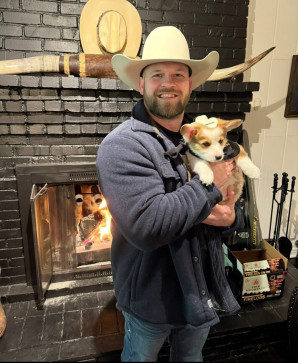 Bradley, 43, United States