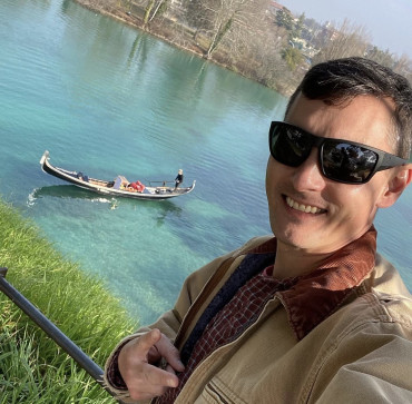 Newman, 45, United Arab Emirates
