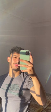 Djoumad Off, 25, Algeria