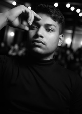 Baba Mental, 19, India