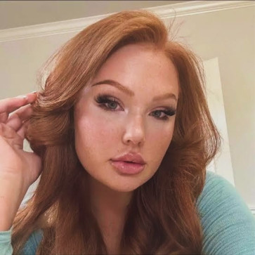 Cynthia Adams, 30, United States