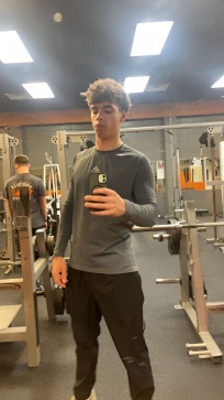 Jerry, 18, United States