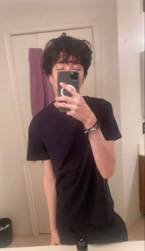 Lemmeseeyourfeet, 19, Colombia