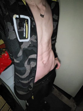 Den, 24, Hungary