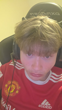Josh, 18, Ireland