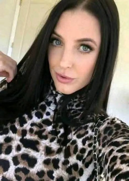 Ketty Laoura, 41, United States