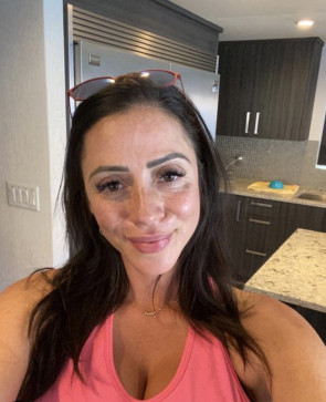 Lisa Bennerd, 39, United States