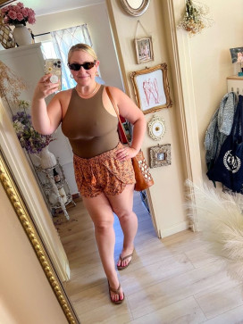 Lucy Moore, 39, United States