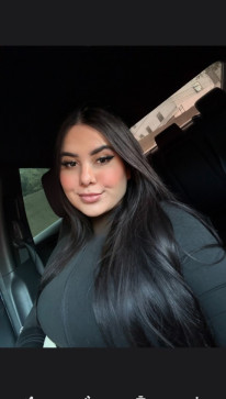 ZurieP12, 32, United Kingdom
