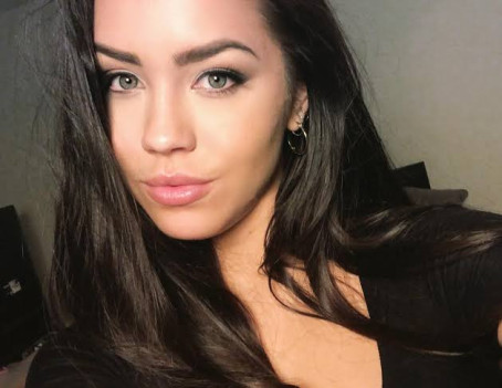 Mellisa, 28, United States