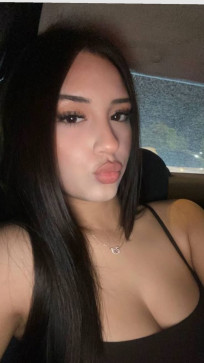 Silvie, 18, Greece