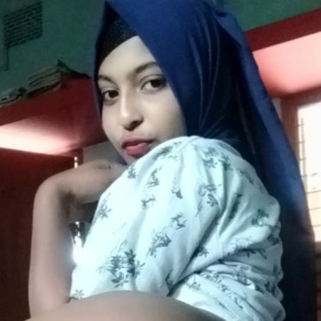 Fiza Shaikh, 20, India