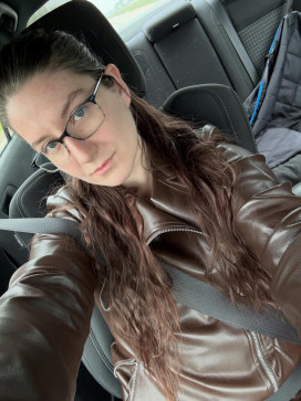 Mia Collions, 31, United States