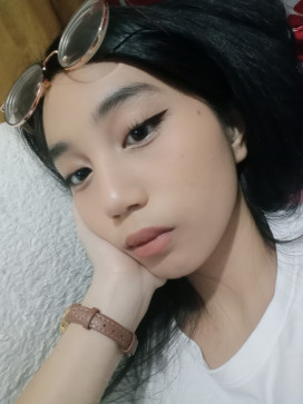 Lorenni, 18, Philippines