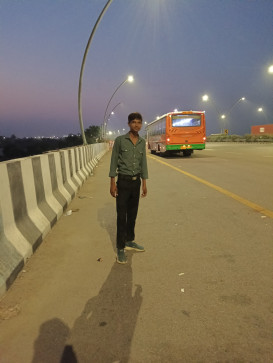 Nikhil Maurya, 18, India
