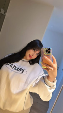 Amelia Sandra, 31, United States