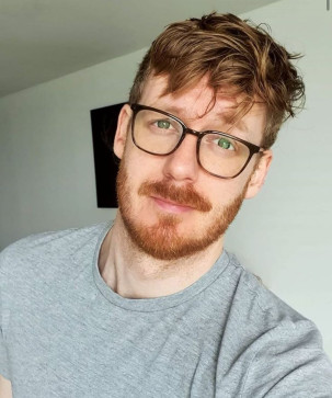 HolaAll, 33, Austria