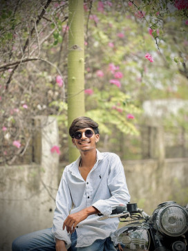Addy Bhosle, 18, India