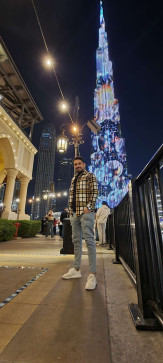 Lok Man, 18, Algeria