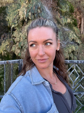 Shiningstar, 40, United States