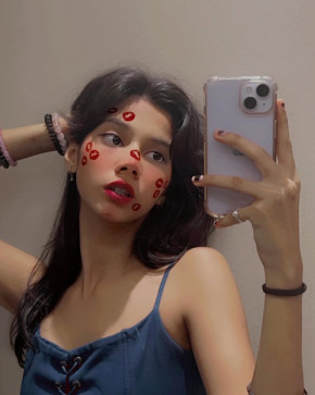 Priya, 19, India