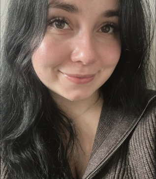 Evelynlonna, 26, United States