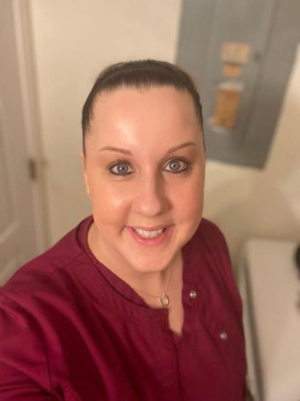 Veronica Smith, 35, United States