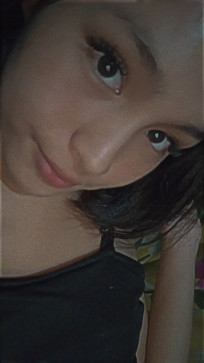 Rexie Alcantra, 18, Philippines
