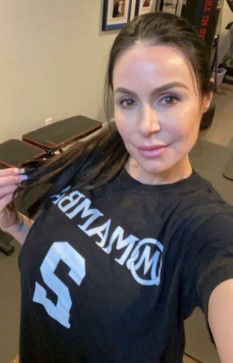 Mary, 32, United States