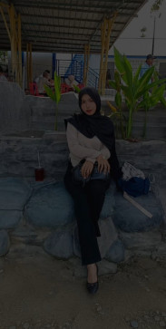 Gina Lee, 29, Indonesia