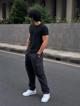 Arjun Saxena, 23, India