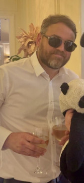 Johnsmyth, 43, United Kingdom