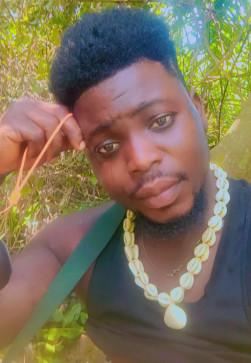 ASEKUNOWO, 36, United States