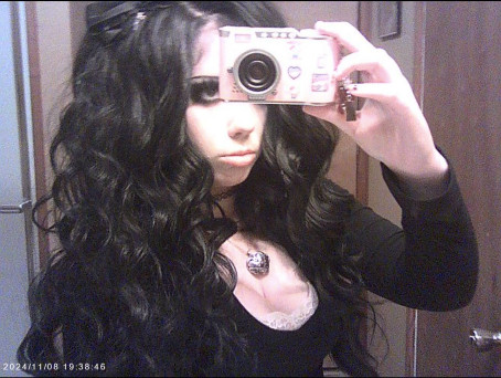 Rubydacherry, 18, United States