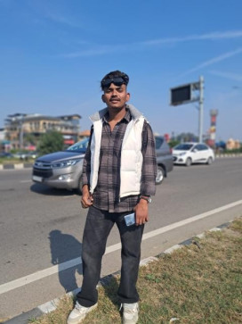 Navpreet Singh, 18, India