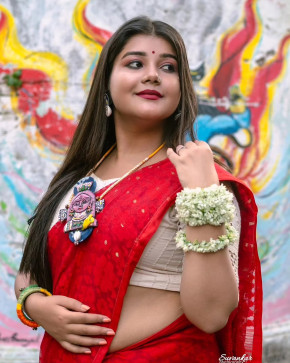 Tania, 27, India