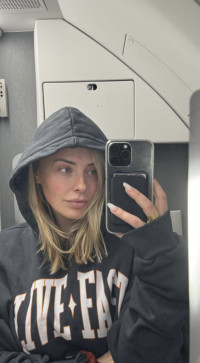 Mia Emma, 27, United States