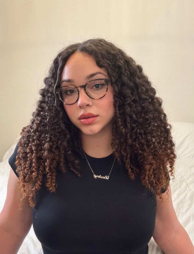 Destiny H, 32, United States