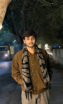 Saksham, 22, India