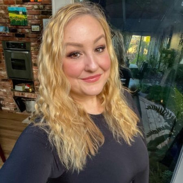 , 40, United States