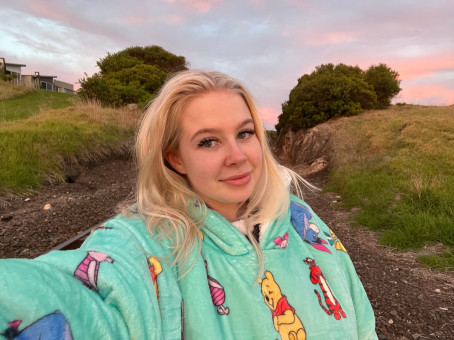 Amy, 25, United States