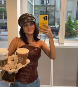 Victoria Sandra, 26, United States