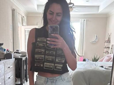 Jessica, 34, United States