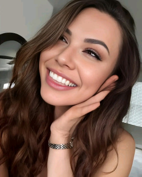 Audra Dylan, 31, United States